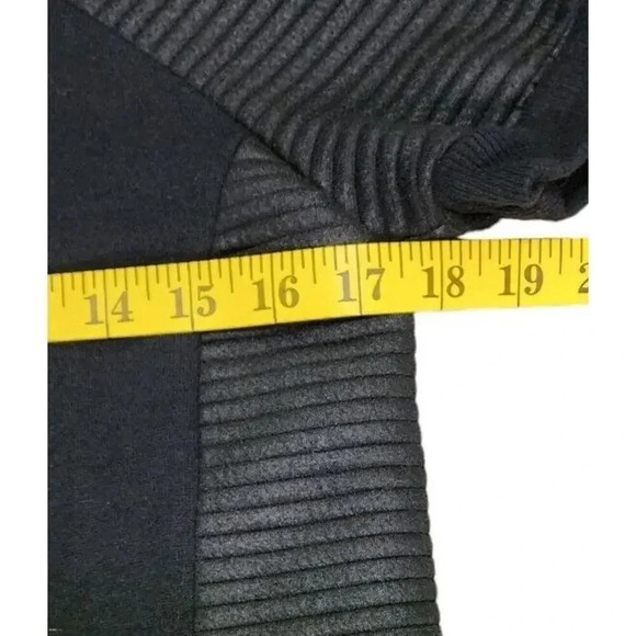 Fabletics Women's Size S Brenna Black Short Sleeves Quilted Sweater Mini Dress - Picture 9 of 10